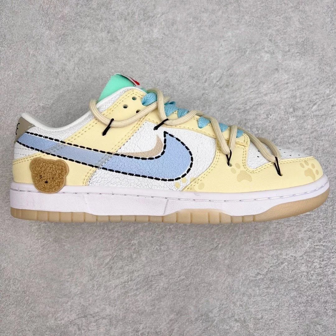 Nike Sneakers SB Dunk Low Deconstruction — Yellow and blue