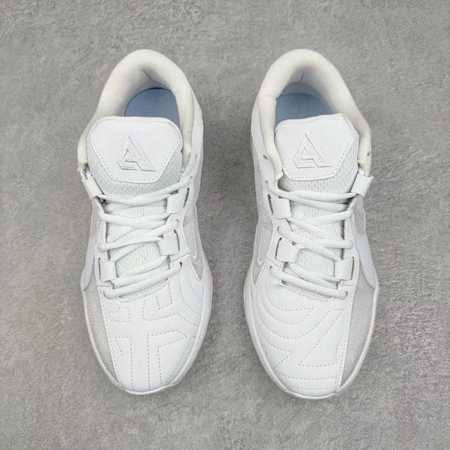 Nike Sneakers Zoom Freak 5 basketball product detail image 2