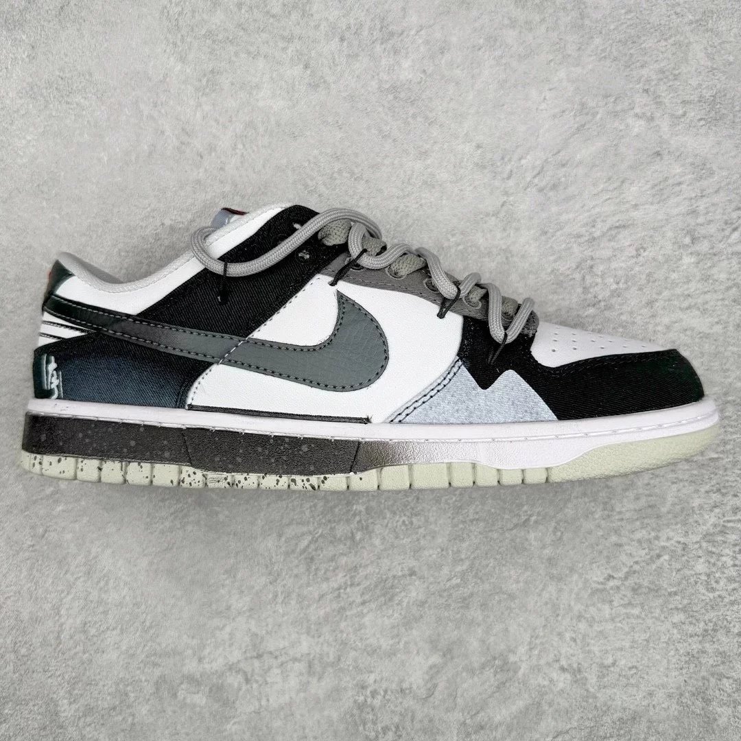 Nike Sneakers Dunk Low custom deconstructed — Into the mountains and seas black ash