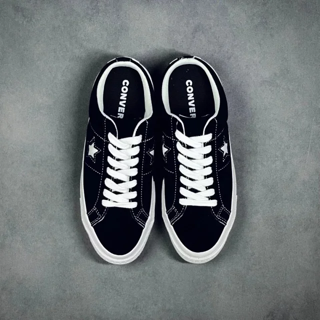 Unbranded Sneakers Low-Top Suede Star-Appliqué product detail image 10