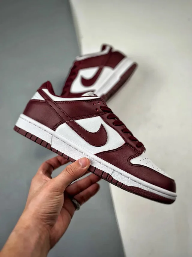 Nike Sneakers Dunk Low Retro product detail image 4