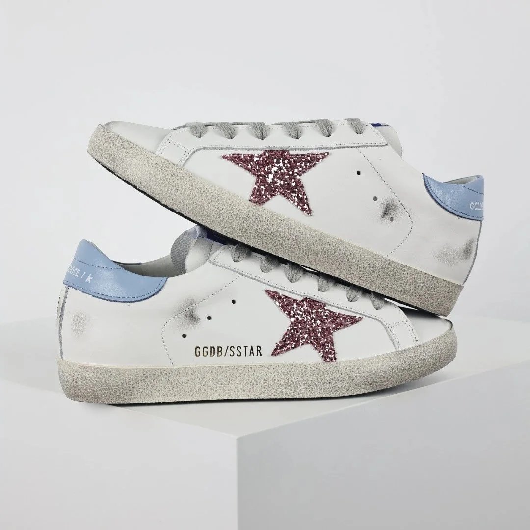 Golden Goose Sneakers Distressed star-appliqué low-top — white purple star blue tail