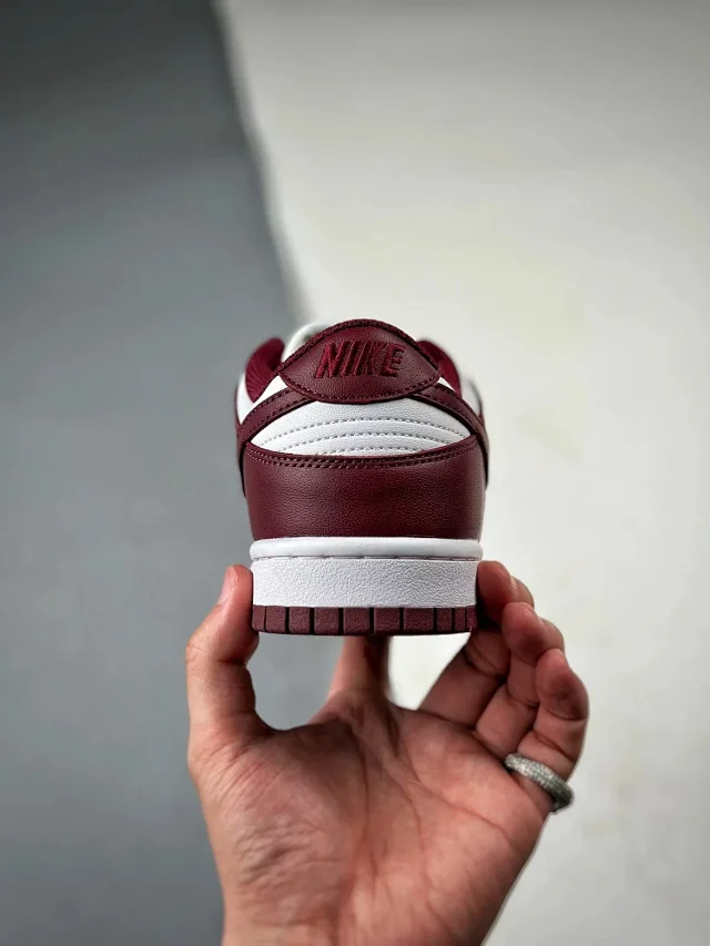 Nike Sneakers Dunk Low Retro product detail image 7