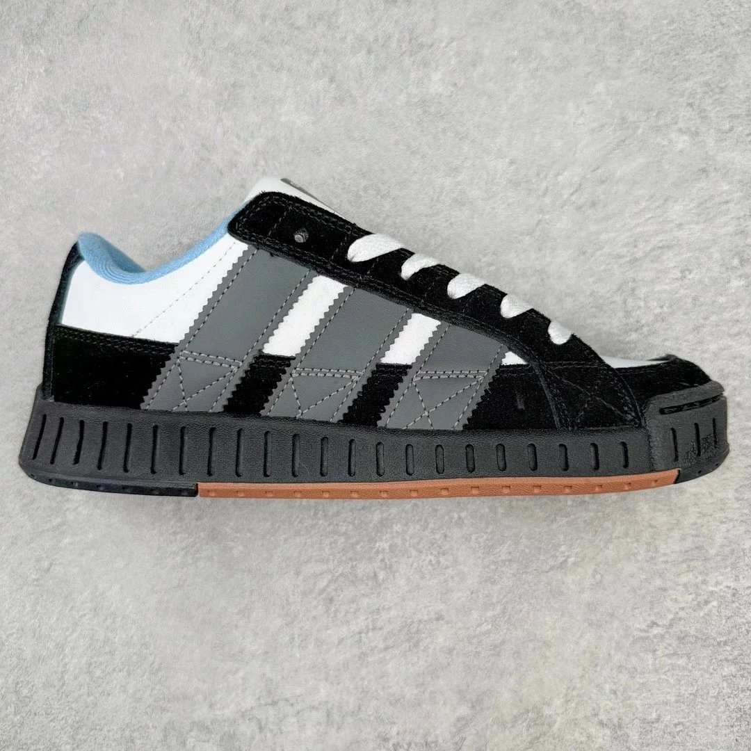 Unbranded Sneakers Low-Top Three-Stripe with Ribbed Sole — Black and gray