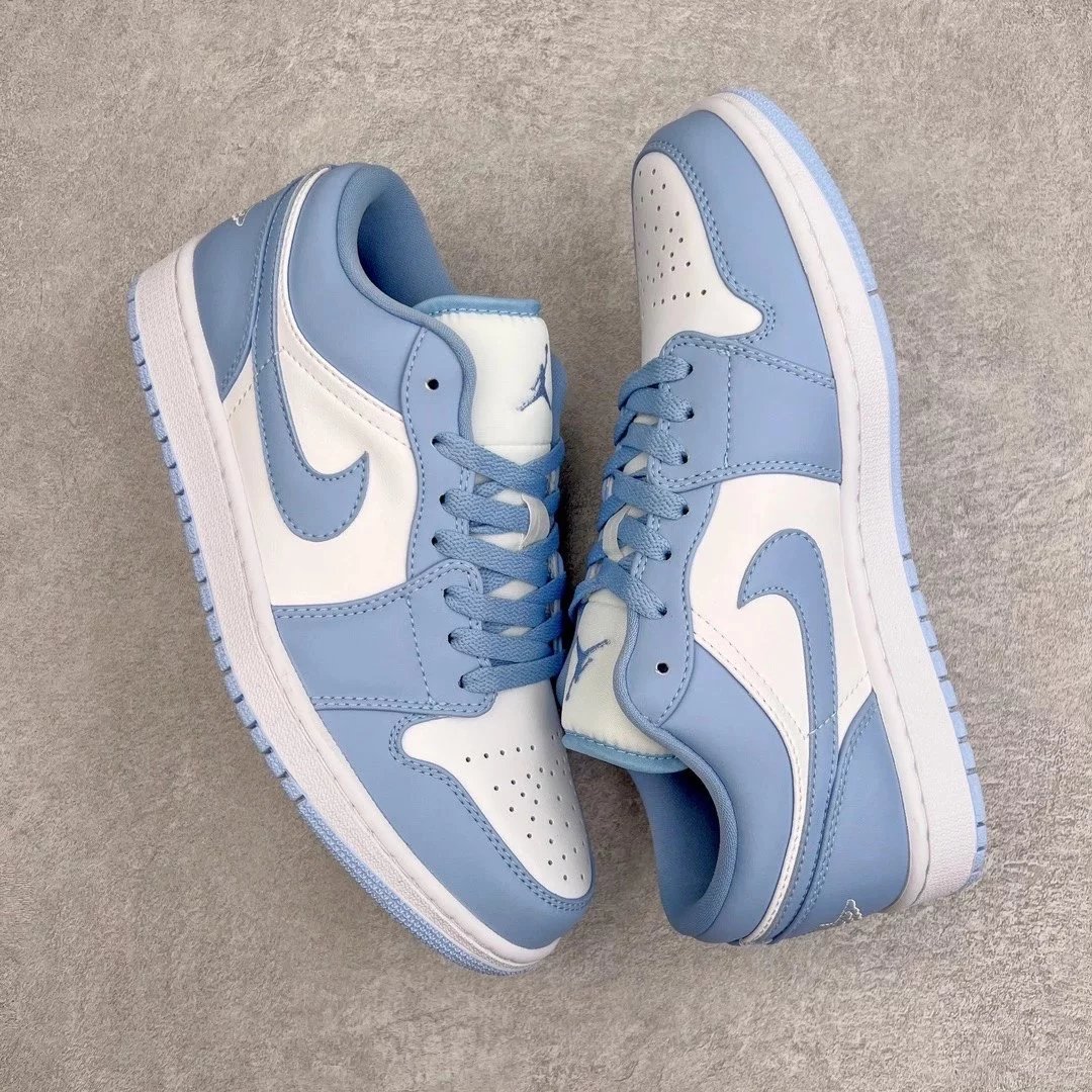 Nike Sneakers Air Jordan 1 Low — North Carolina Blue