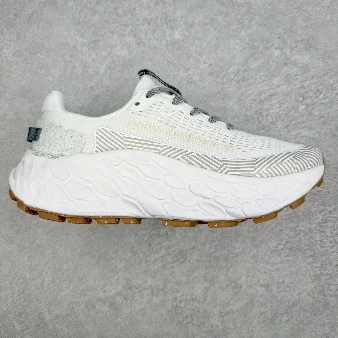 New Balance Sneakers Fresh Foam X More Trail v3 — white