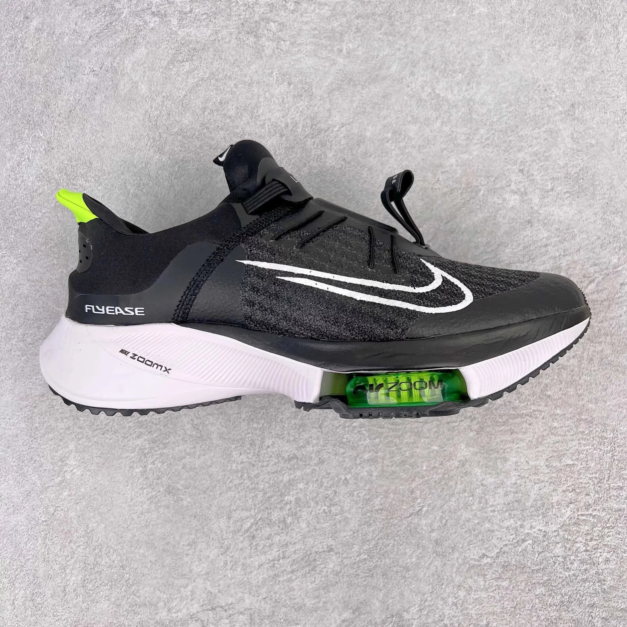 Nike Sneakers Air Zoom Tempo NEXT% FlyEase — Black and white