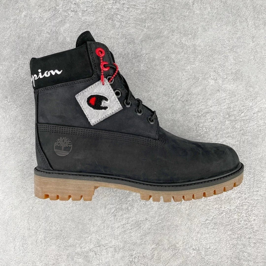Timberland Boots Lace-Up Ankle with Lug Soles — Black and red