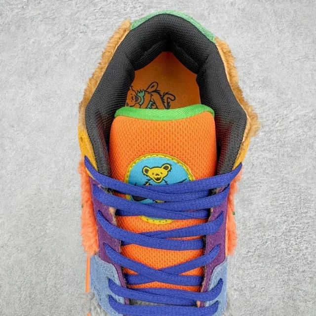 Nike Sneakers Dunk Low Custom Graphic product detail image 5