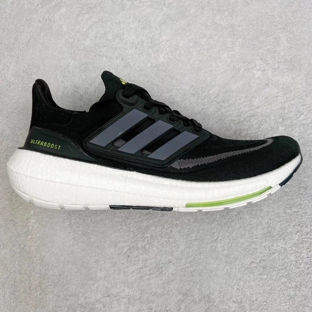 Adidas Sneakers Ultraboost Light — Black and green