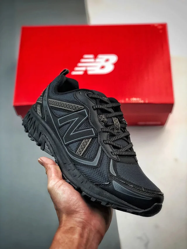 New Balance Sneakers NB 410 v5 product detail image 10