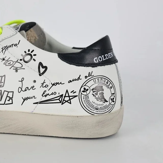 Golden Goose Sneakers Distressed star-appliqué low-top product detail image 6