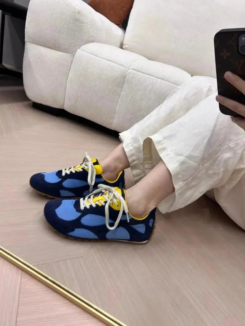 Bottega Veneta Sneakers Lace-up low-top with paneled uppers and gum lug soles image 4