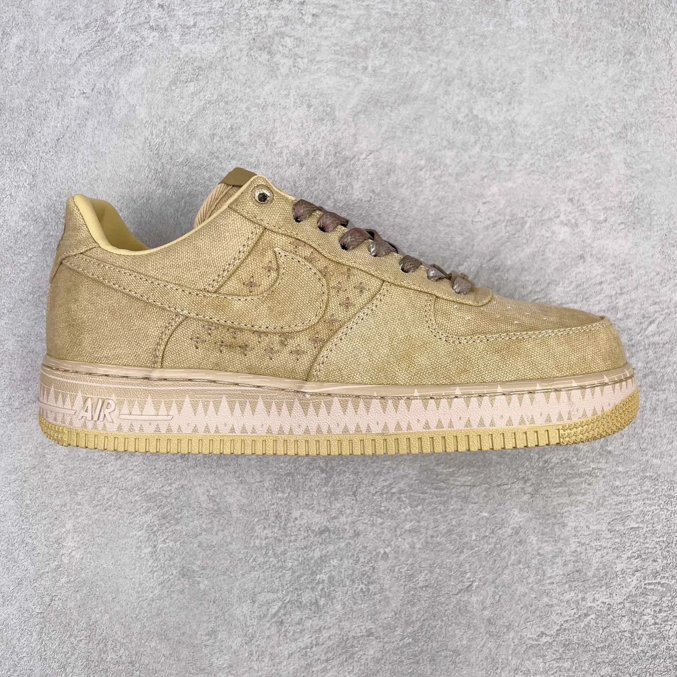 Nike Sneakers Air Force 1 '07 Low — Beige