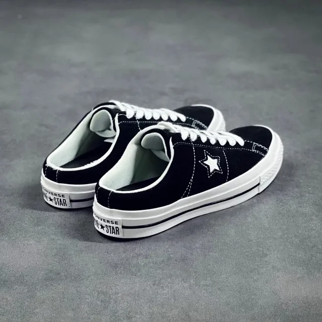 Unbranded Sneakers Low-Top Suede Star-Appliqué product detail image 9