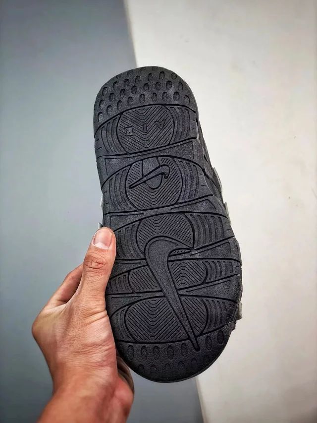 Nike Sandals Air More Uptempo Slide product detail image 4