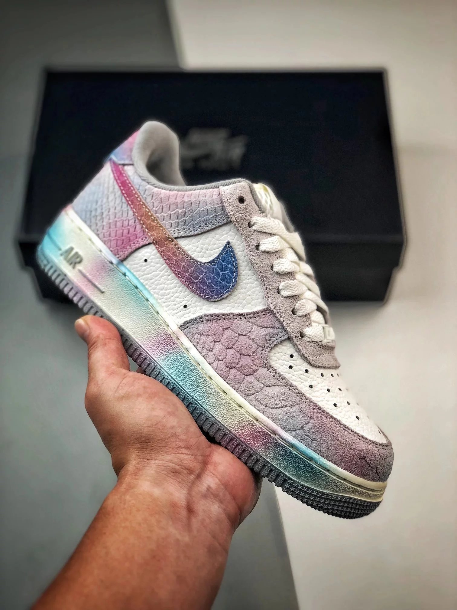 Nike Sneakers Air Force 1 Low — Marshmallow, powder blue and purple