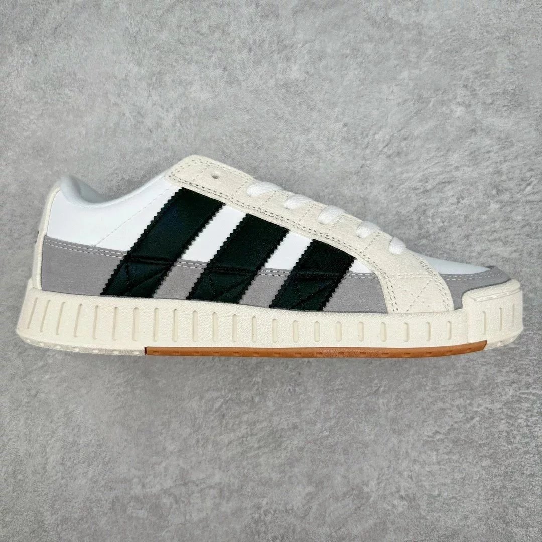 Unbranded Sneakers Low-Top Three-Stripe with Ribbed Sole — Black, white, and gray