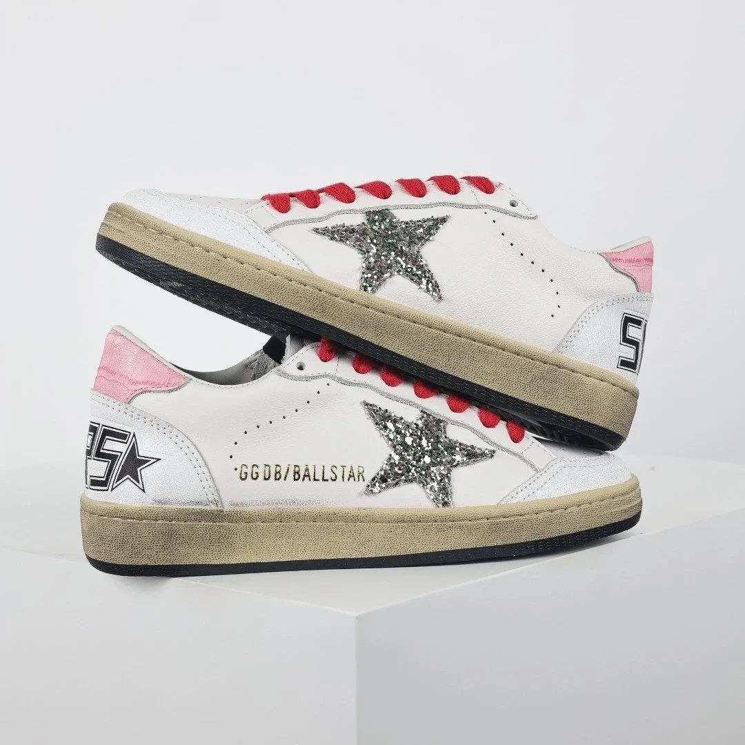Golden Goose Sneakers Distressed star-appliqué low-top — White Flash Star Powder Tail