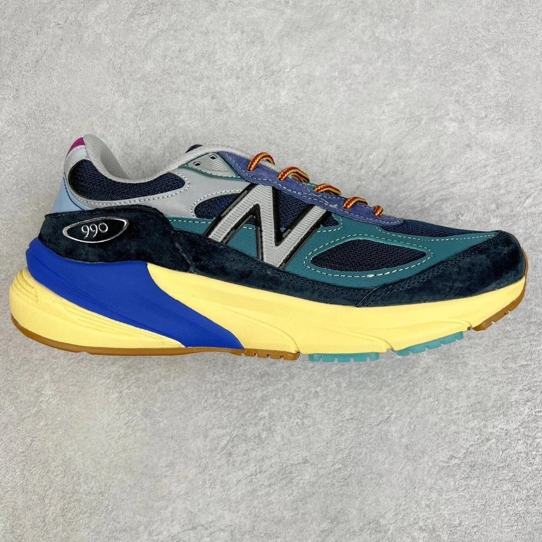 New Balance Sneakers 990v6 — Silver blue