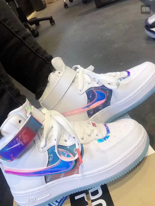 Nike Sneakers Air Force 1 low-top with graphic Swoosh designs product detail image 5