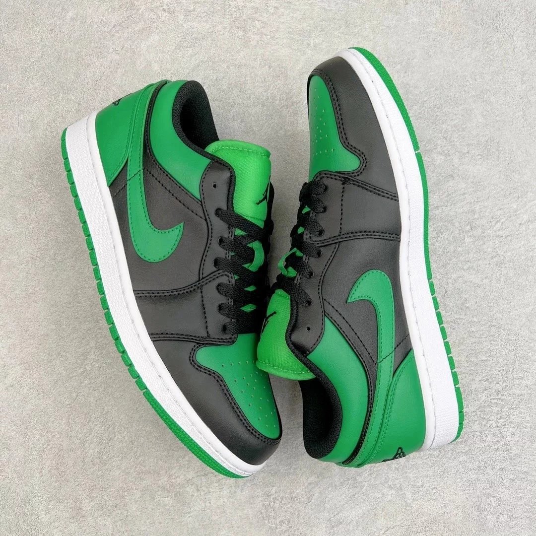 Nike Sneakers Air Jordan 1 Low — Black and green