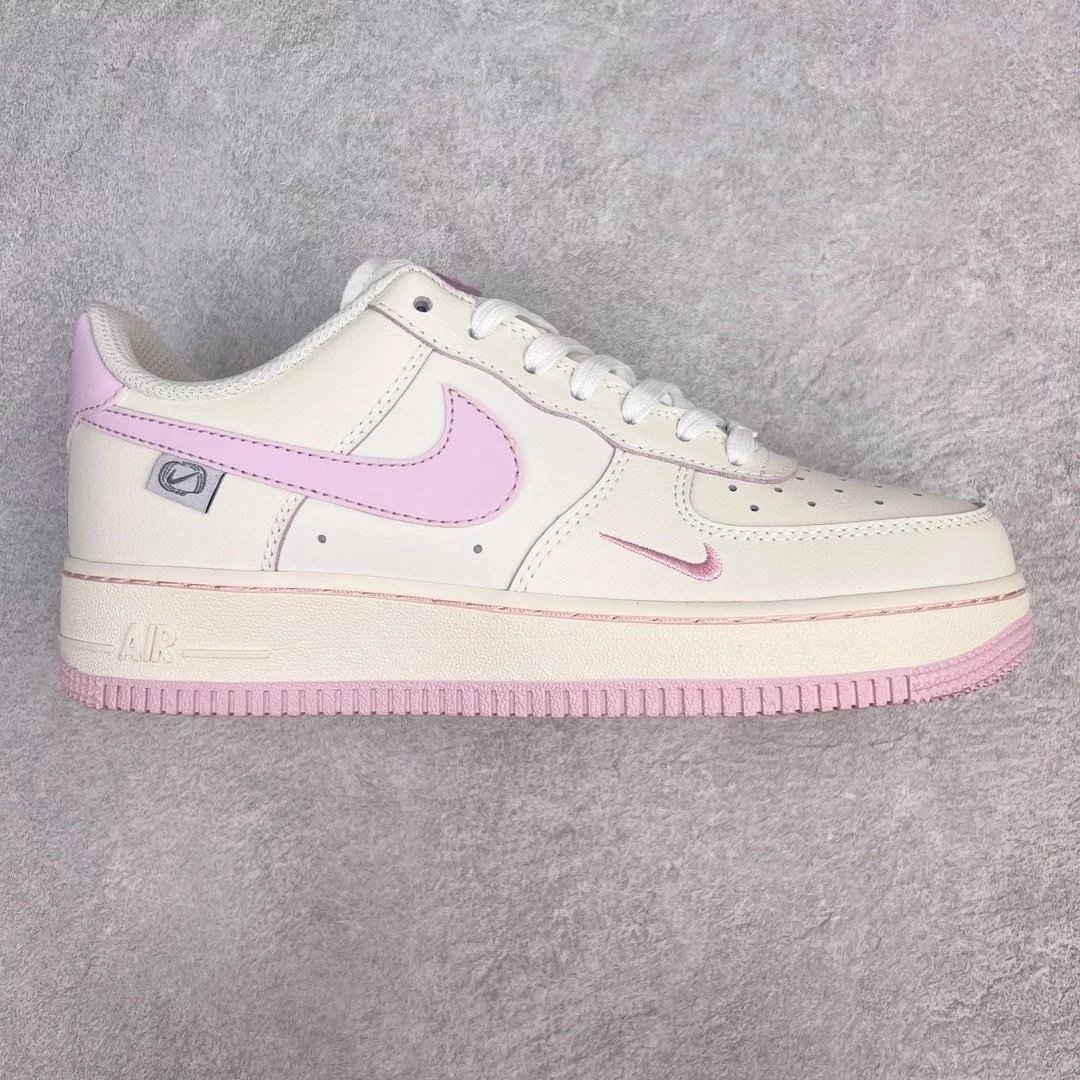 Nike Sneakers Air Force 1 Low '07 — White powder