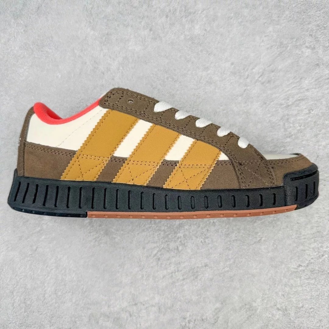 Unbranded Sneakers Low-Top Three-Stripe with Ribbed Sole — Brown