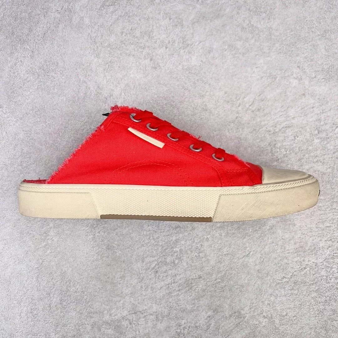 Unbranded Sneakers Distressed Denim Lace-Up — red half-tray