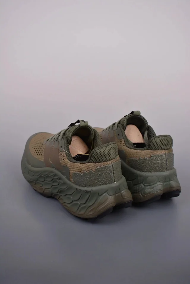 New Balance Sneakers Fresh Foam X More v3 product detail image 2
