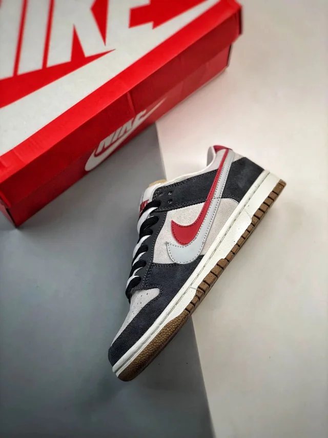 Nike Sneakers Dunk Low SE 85 Double Hook Deconstruction product detail image 3