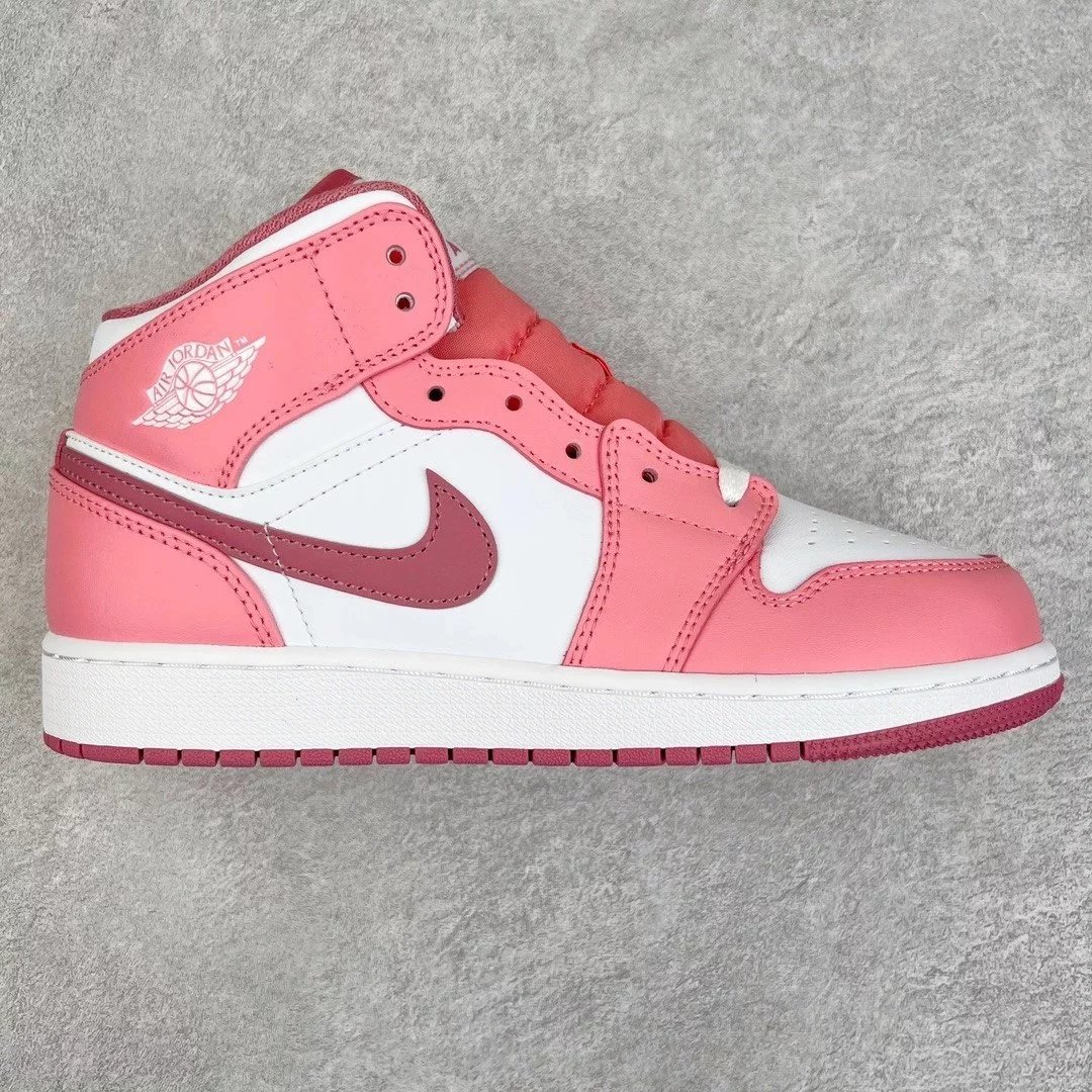 Jordan Sneakers Air 1 Mid — Valentine’s Day white powder