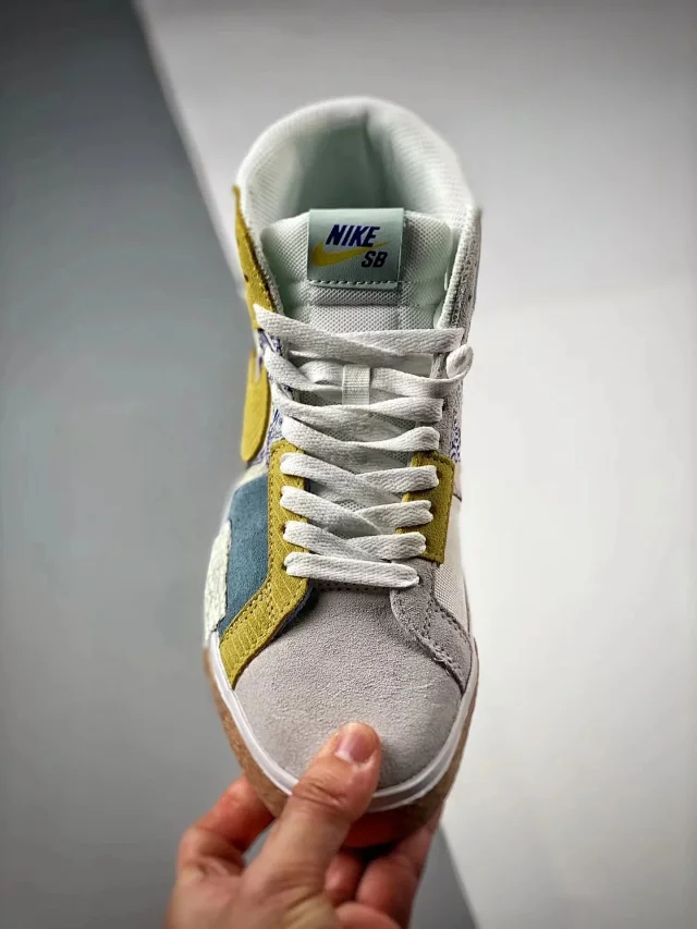 Nike Sneakers Air Force 1 High product detail image 2
