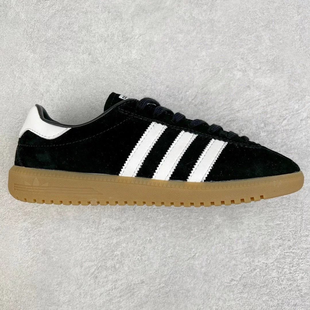 Adidas Sneakers Samba — Black and white
