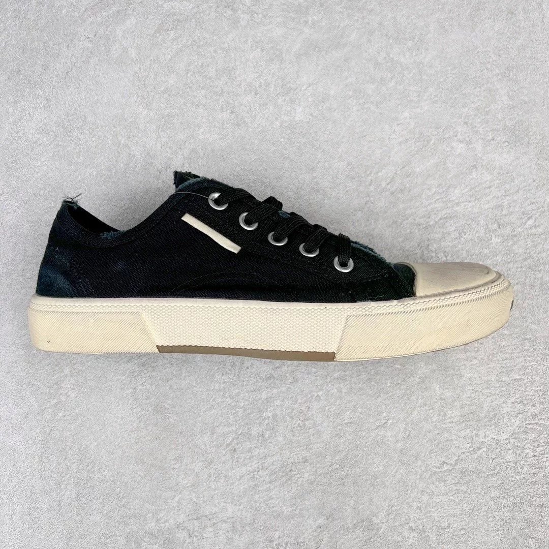 Unbranded Sneakers Distressed Denim Lace-Up — black and white low side