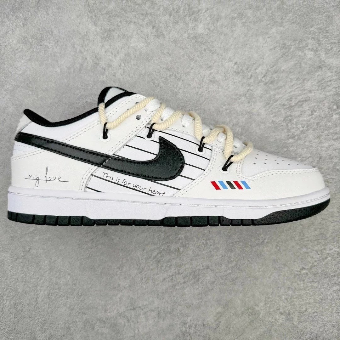 Nike Sneakers Dunk Low custom deconstructed — Confession letter black and white