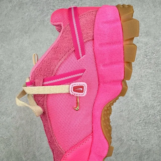 Nike Sneakers Low-top chunky lug-sole with mini Swoosh product detail image 7
