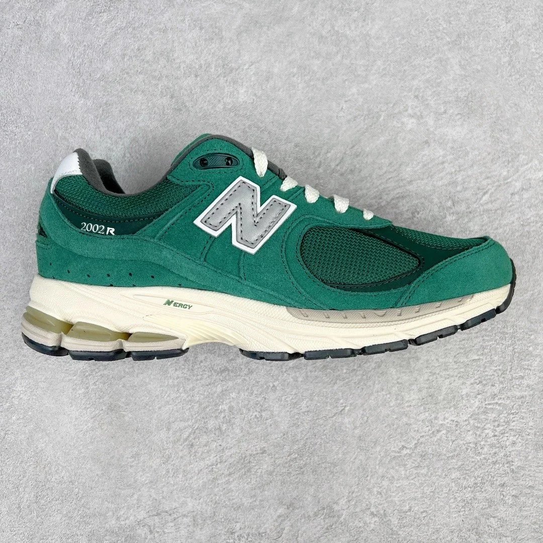 New Balance Sneakers 2002R — Deep green