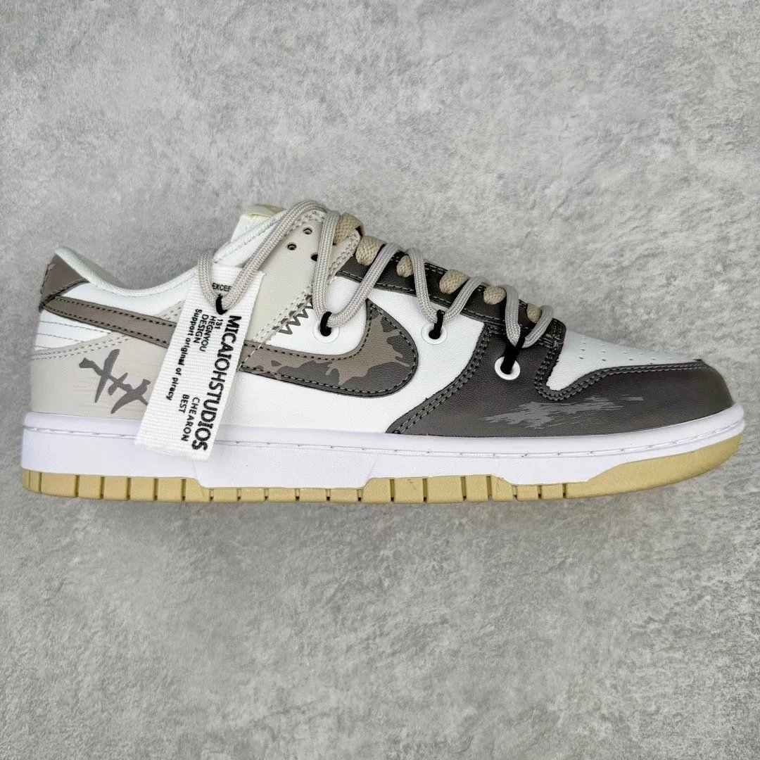 Nike Sneakers Dunk Low custom deconstructed — Summer Carnival Black and White