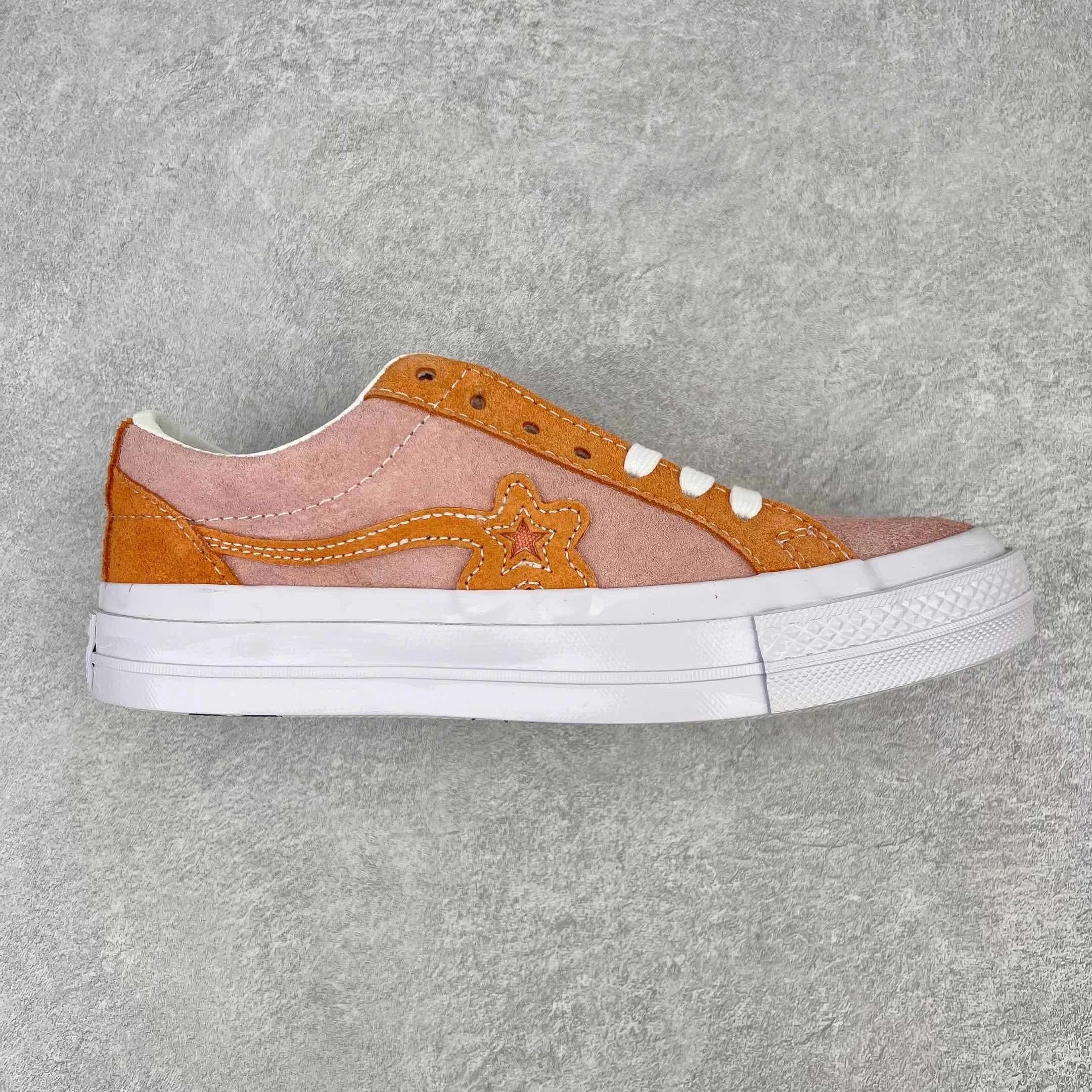 Unbranded Sneakers Low-Top Suede Star-Appliqué — Pinkish brown