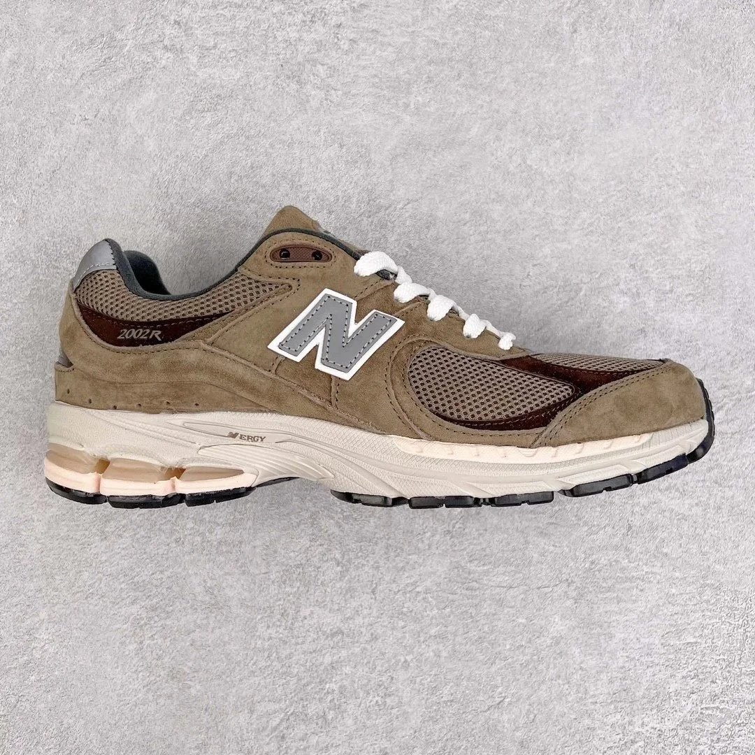 New Balance Sneakers 2002R — Brown