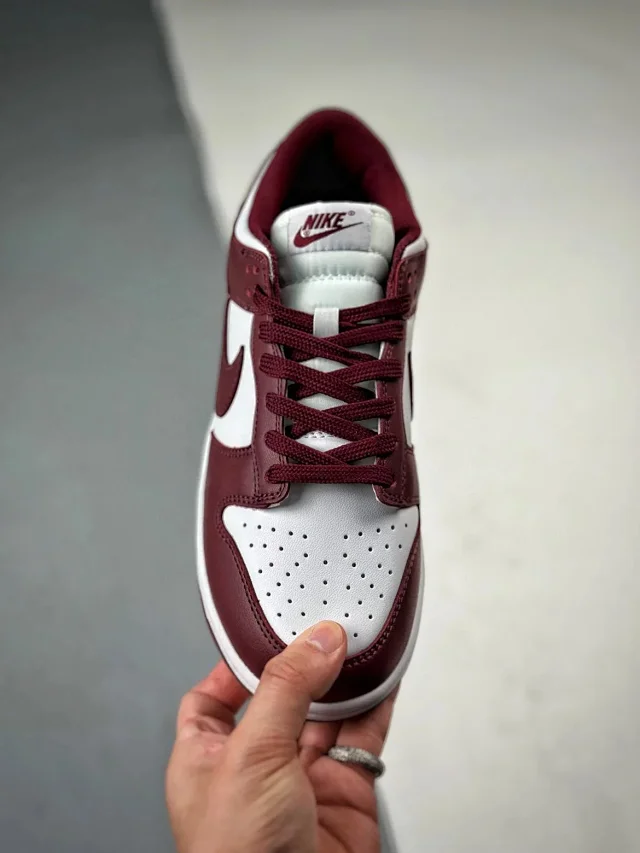 Nike Sneakers Dunk Low Retro product detail image 2