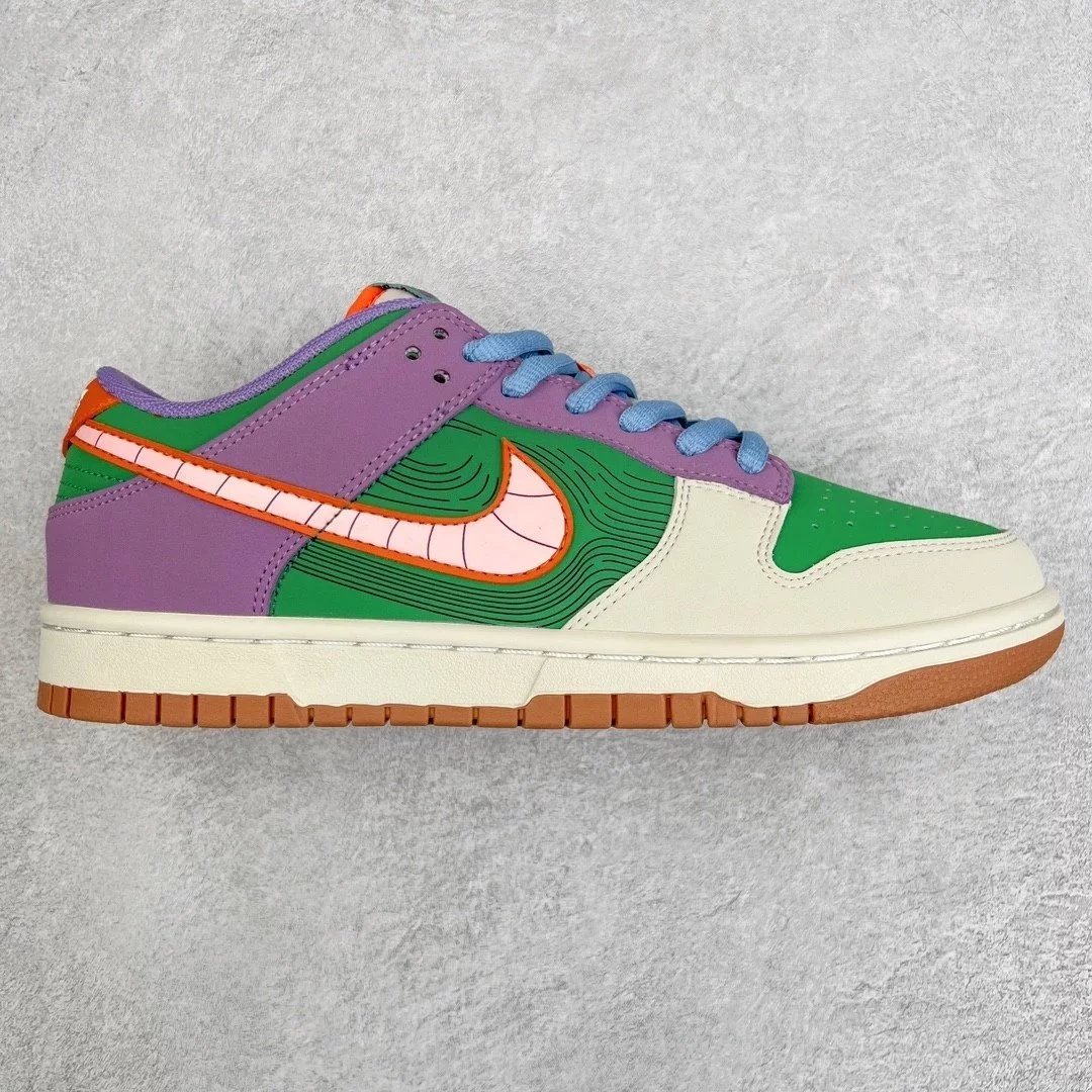 Nike Sneakers Dunk Low — Purple green