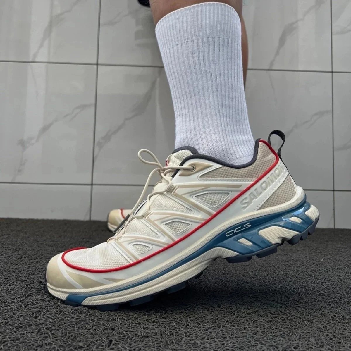Salomon Sneakers XT-6 trail image 2