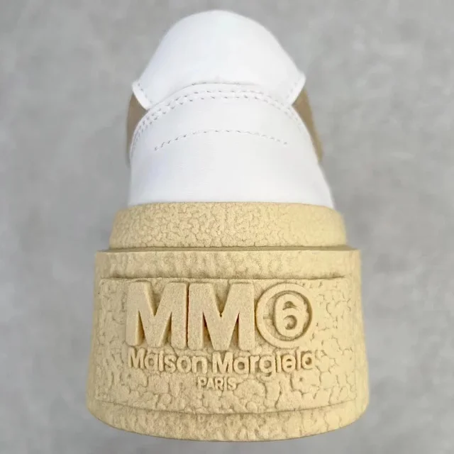Unbranded Sneakers Low-Top Platform with Textured Oversized Sole product detail image 4
