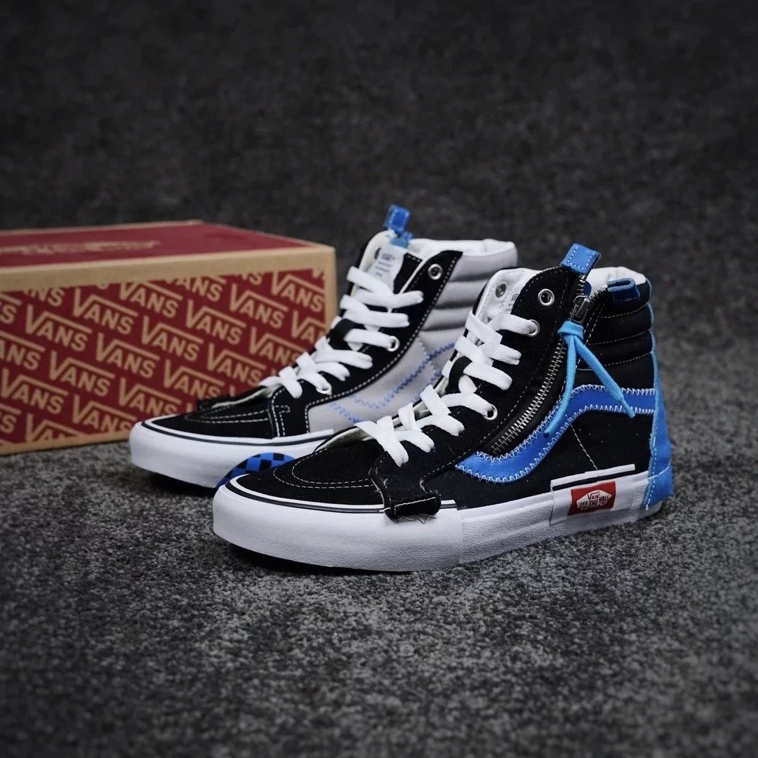 Vans Sneakers SK8-Hi deconstructed lightning-stitch high-top — Black and blue