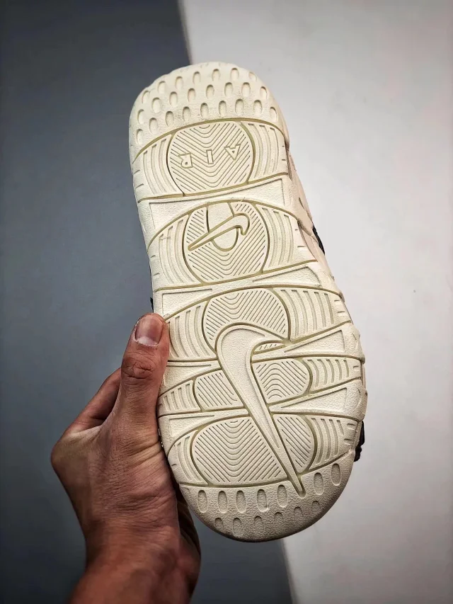 Nike Sandals Air More Uptempo Slide product detail image 10