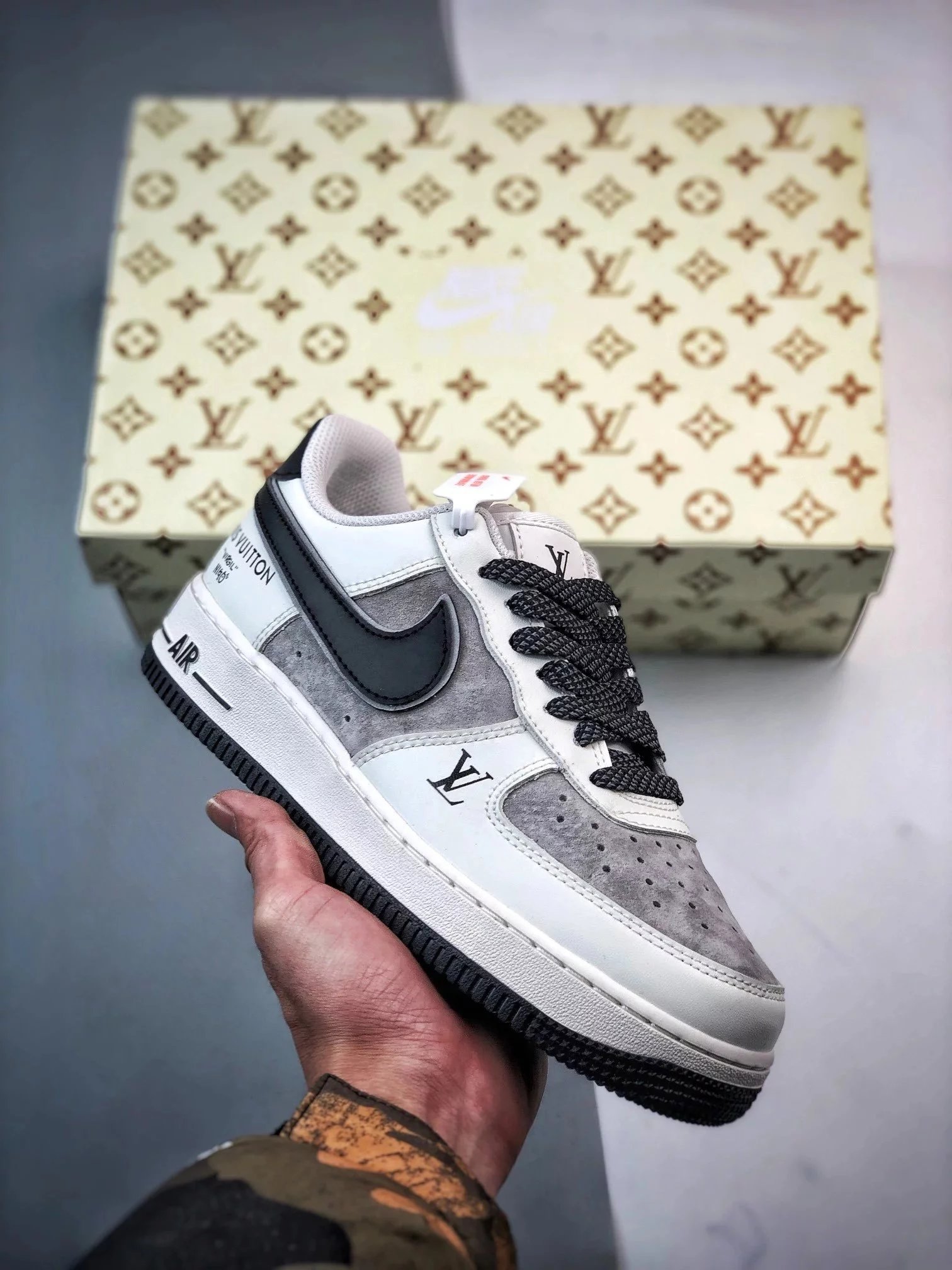 Nike Sneakers Air Force 1 Low — LV Rice gray-black suede