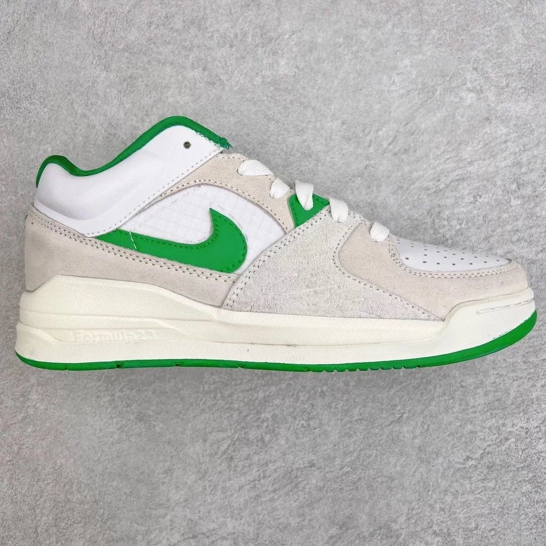 Nike Sneakers Jordan Stadium 90 — White and green