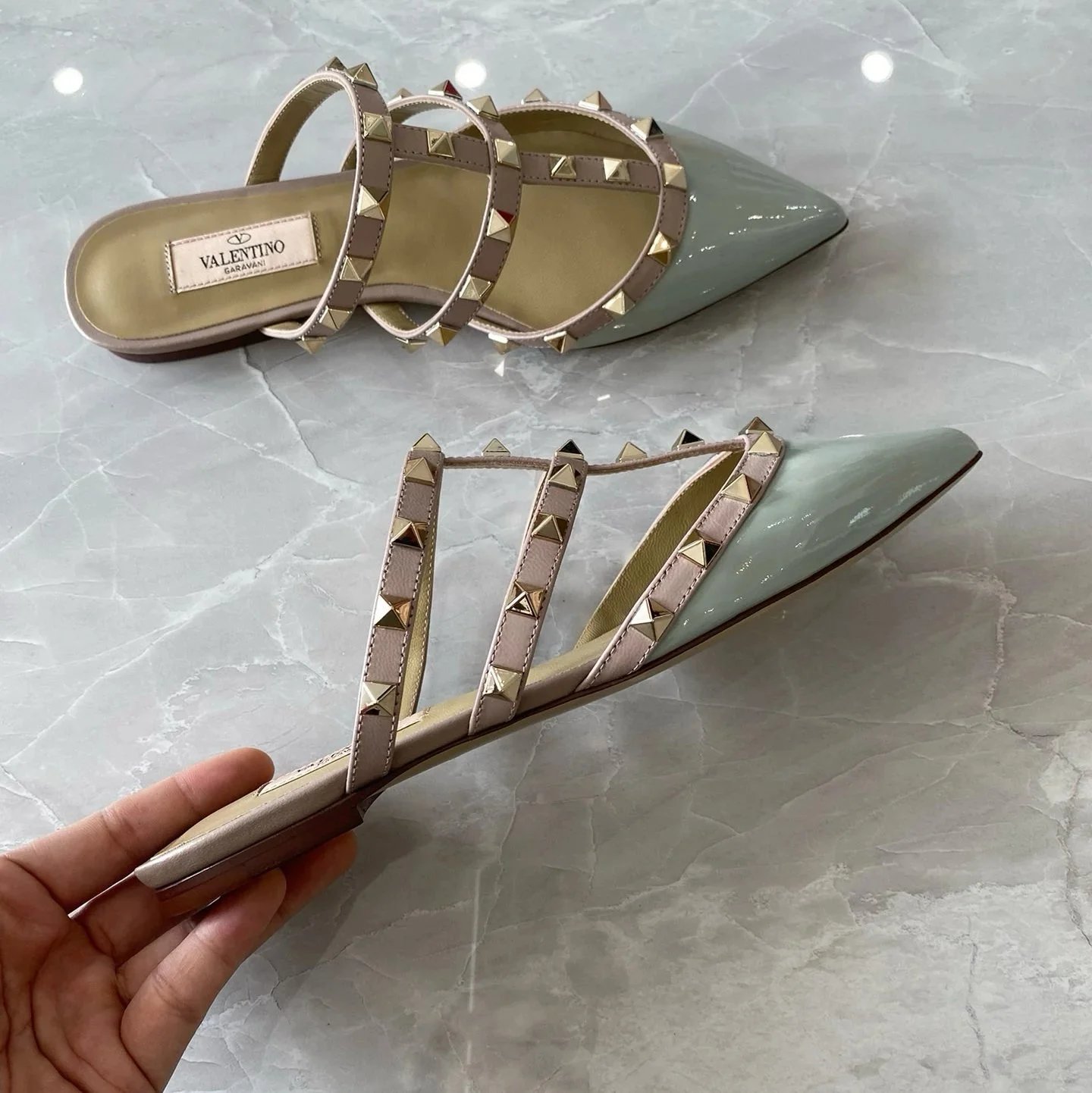 Valentino Garavani Casual Shoes Pointed-Toe Studded Ballet Flats — Flat Bottom Rivet Semi-Drag Smog Blue Patent Leather